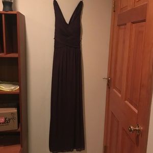 David’s Bridal Plum Cross-Back Chiffon Bridesmaids Dress | Size: 6